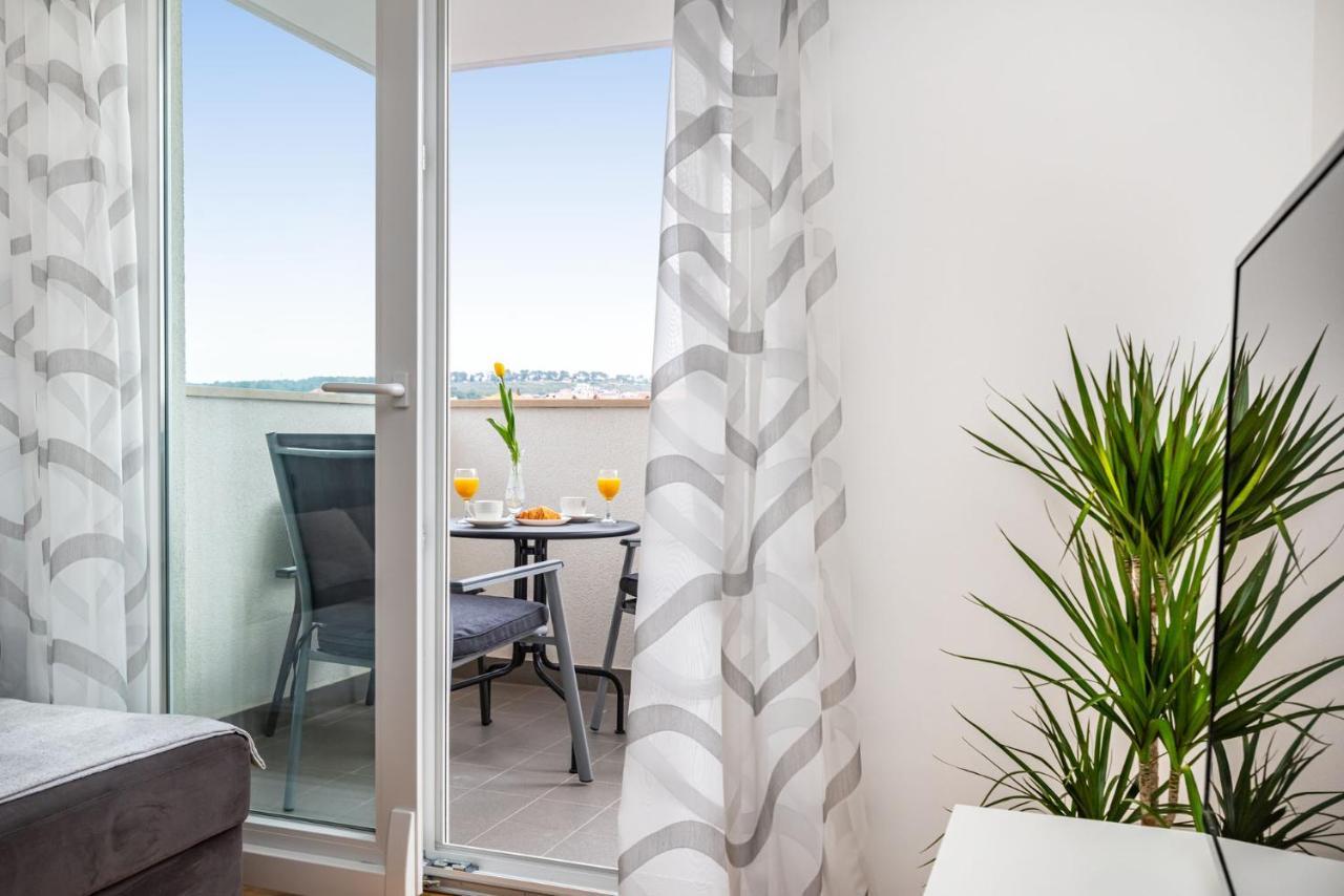 דירות Ap Stella, Center Of Zadar, 2Br, Parking מראה חיצוני תמונה